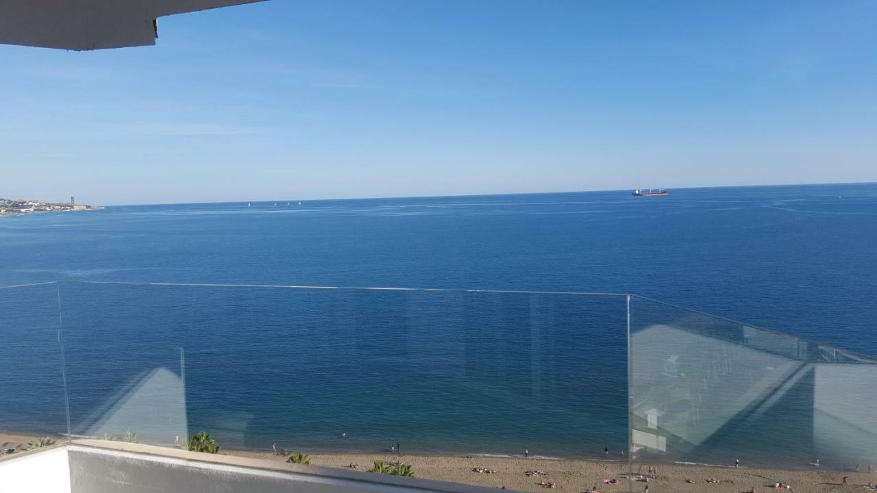 Seafront La Malagueta I Apartment Malaga Luaran gambar