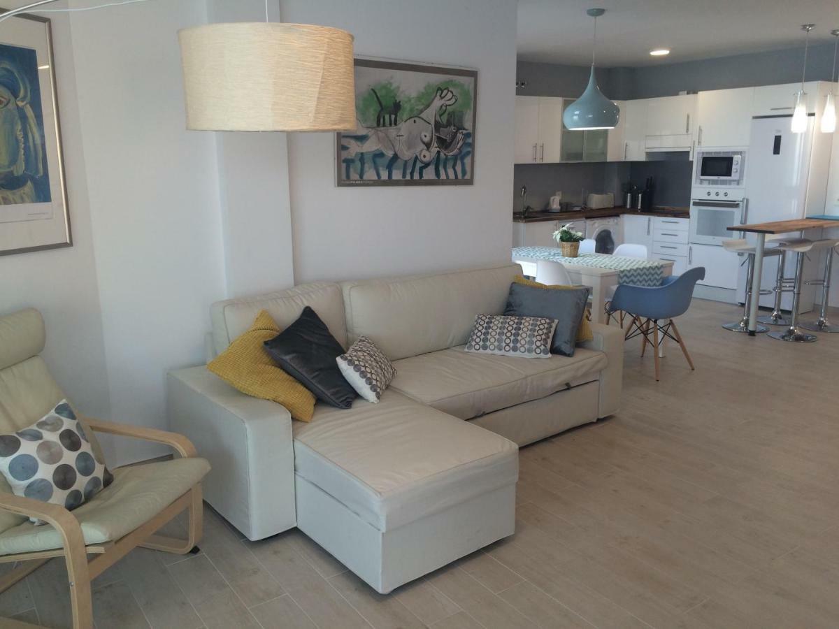 Seafront La Malagueta I Apartment Malaga Luaran gambar