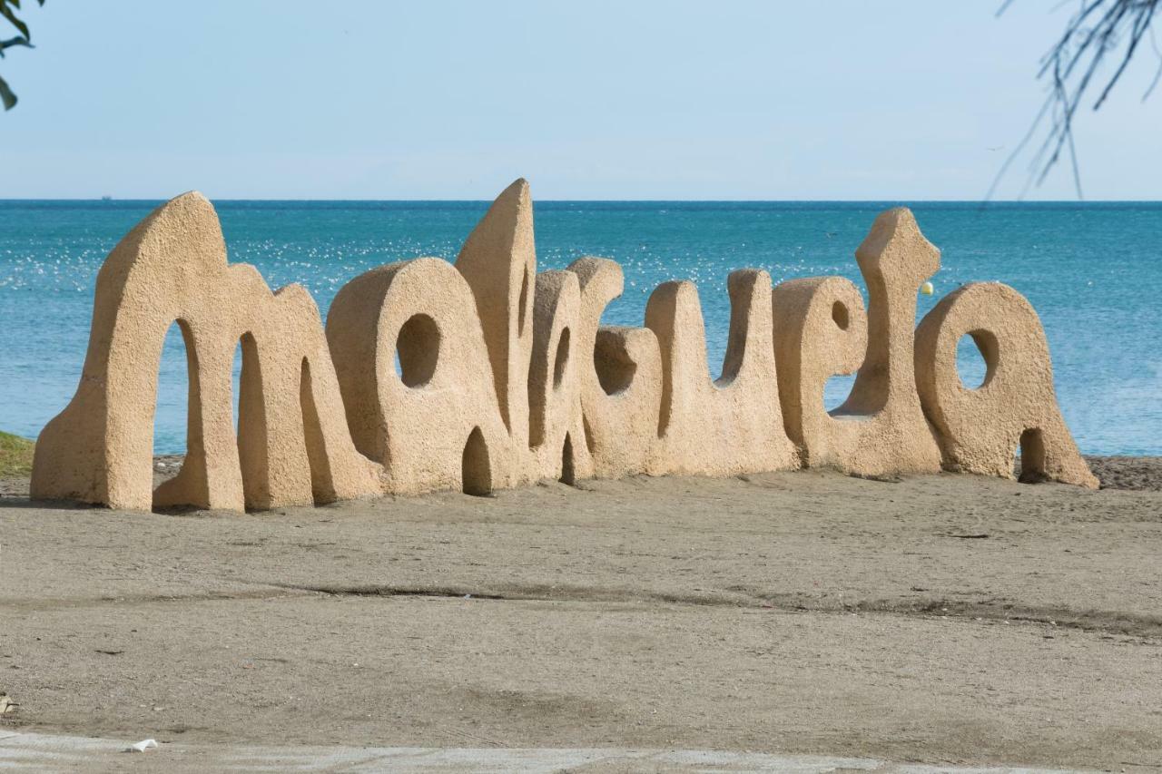 Seafront La Malagueta I Apartment Malaga Luaran gambar