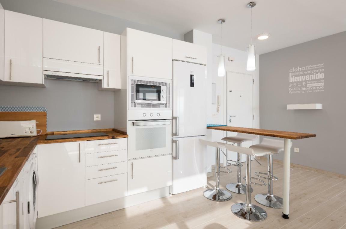 Seafront La Malagueta I Apartment Malaga Luaran gambar